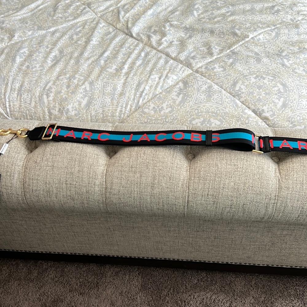 Marc Jacobs purse strap